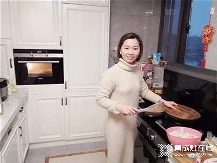 佳歌集成灶，一款可以讓婆婆都贊不絕口的烹飪神器，還在等什么趕緊入手呀~