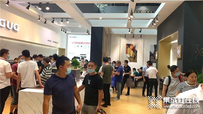 “超人氣”展館！佳歌集成驚艷亮相灶廣交會，參展首日喜迎開門紅！